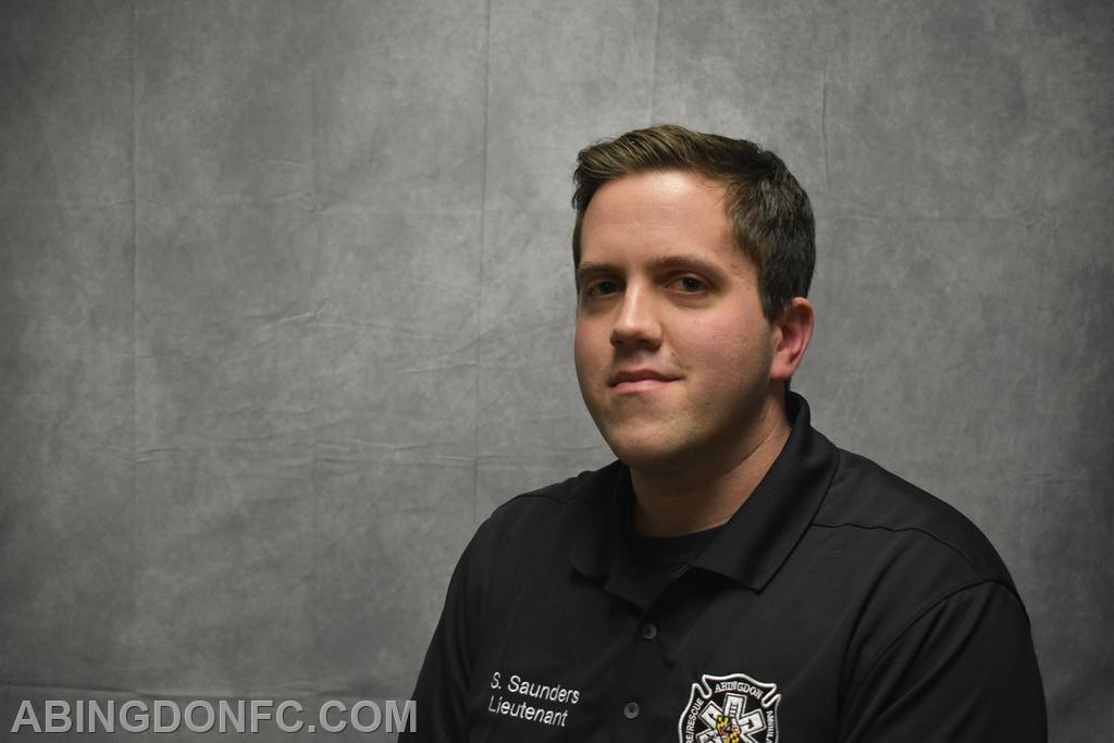 Lieutenant Sean Saunders 